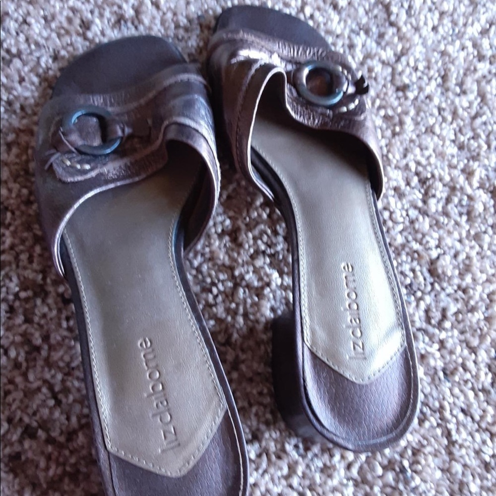 Liz Claiborne sandals size 7